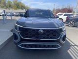 Certified 2024 Volkswagen Atlas Cross Sport SE w/ Panoramic Sunroof Package image 4