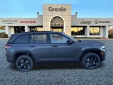 New 2025 Jeep Grand Cherokee Altitude image 2