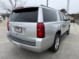 Used 2017 Chevrolet Suburban LT w/ Luxury Package image 5