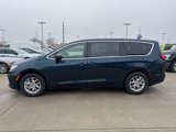 New 2025 Chrysler Pacifica Select image 6
