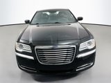 Used 2013 Chrysler 300 image 2