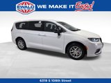 New 2025 Chrysler Pacifica Select w/ Uconnect Theater Family Group image 2
