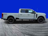 New 2025 Ford F250 4x4 Crew Cab Super Duty image 2