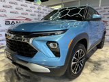 Used 2025 Chevrolet TrailBlazer LT image 3