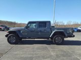 New 2025 Jeep Gladiator Mojave image 2