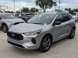 Used 2024 Ford Escape ST-Line image 3