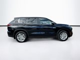 New 2025 Mitsubishi Outlander ES image 4