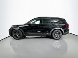 Used 2025 Ford Explorer ST image 4