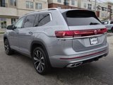 New 2025 Volkswagen Atlas SEL Premium R-Line image 3