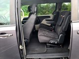 Used 2018 Dodge Grand Caravan SE w/ UConnect Hands-Free Group image 6