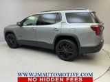 Used 2023 GMC Acadia SLE w/ Driver Convenience Package image 3