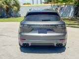 Used 2023 Porsche Cayenne Turbo image 5