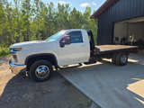 Used 2022 Chevrolet Silverado 3500 LT w/ Convenience Package image 2