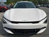 New 2025 Kia EV6 Wind image 2