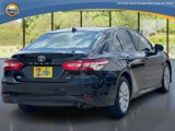 Used 2019 Toyota Camry LE image 5