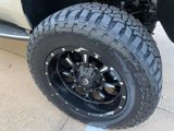Used 2017 GMC Yukon Denali image 6