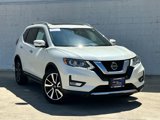 Used 2019 Nissan Rogue SL image 2