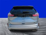 Certified 2024 Ford Edge SE w/ Black Appearance Package image 4
