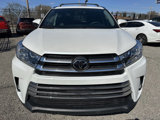 Used 2019 Toyota Highlander AWD V6 image 2