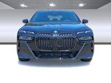 New 2026 BMW 750e xDrive w/ Premium Package image 5