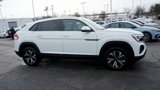 New 2025 Volkswagen Atlas Cross Sport SE image 4