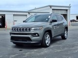 Certified 2024 Jeep Compass Latitude image 2