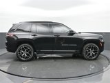 New 2025 Jeep Grand Cherokee Summit image 6