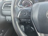 Used 2020 Toyota Camry SE image 6