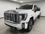 Used 2024 GMC Sierra 3500 Denali w/ Technology Package image 4
