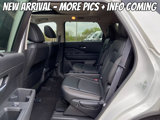 Used 2023 Nissan Pathfinder SL w/ SL Premium Package image 5