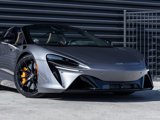 Used 2025 McLaren Artura Spider image 6
