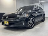 Used 2024 Volkswagen Jetta Sport image 3