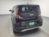 Used 2023 Kia Soul LX w/ LX Technology Package image 6