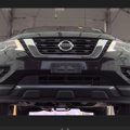Used 2018 Nissan Pathfinder SV image 3