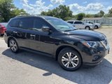 Used 2019 Nissan Pathfinder SL image 2