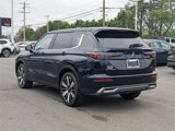 New 2025 Mitsubishi Outlander SE image 5
