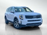 Certified 2022 Kia Telluride EX image 3