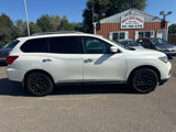 Used 2018 Nissan Pathfinder Platinum image 4