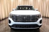 New 2025 Volkswagen Atlas SE image 3