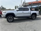 Used 2019 Toyota Tacoma TRD Off-Road image 3