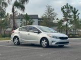 Used 2017 Kia Forte LX image 4