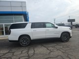 New 2025 Chevrolet Suburban High Country image 3