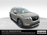 New 2025 Nissan Pathfinder Platinum w/ Cargo Package image 3