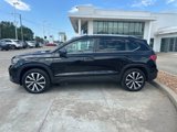Used 2022 Volkswagen Taos SE image 2