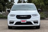New 2025 Chrysler Pacifica Select image 3