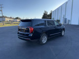 Used 2022 GMC Yukon XL SLT w/ SLT Premium Package image 5