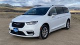 Certified 2021 Chrysler Pacifica Limited image 4