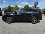 Used 2017 Toyota Highlander Limited Platinum image 4