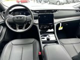 New 2025 Jeep Grand Cherokee Limited image 3