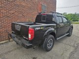 Used 2015 Nissan Frontier PRO-4X w/ Pro-4x Luxury Package image 2